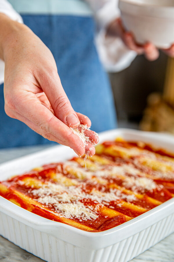 Parmezaan over cannelloni