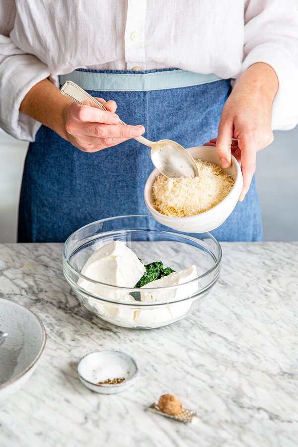 Meng spinazie, ricotta en parmezaan